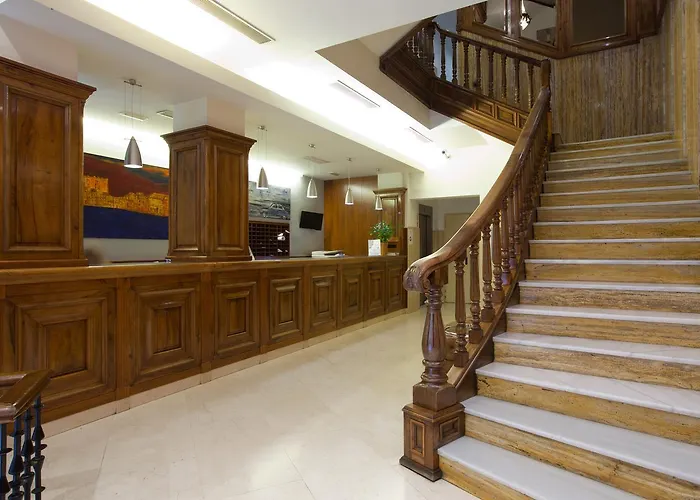 Don Curro Hotel