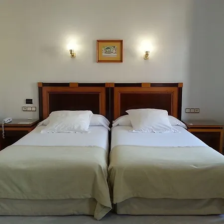 Hotel Don Curro