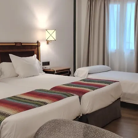 Don Curro Hotel