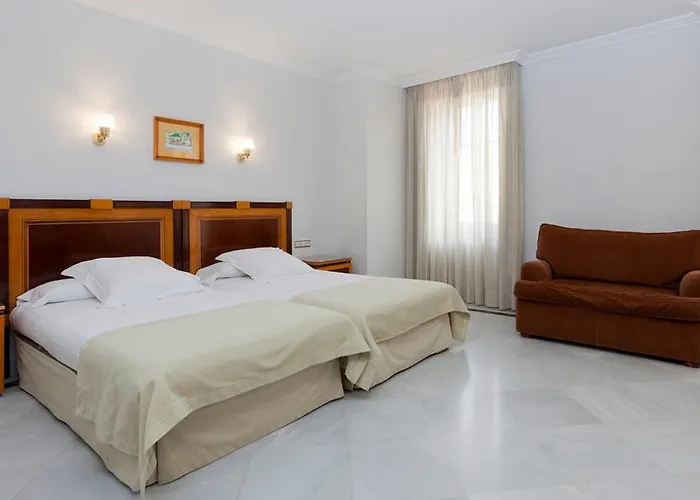 邓卡罗酒店 酒店