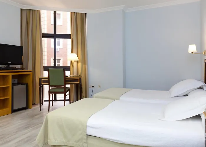 邓卡罗酒店 酒店 3*