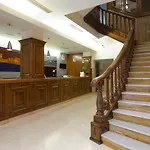 Don Curro Hotel